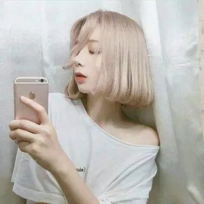 红衣天使